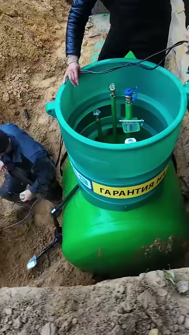 Подготовленное соединение ПНД-трубы и колена